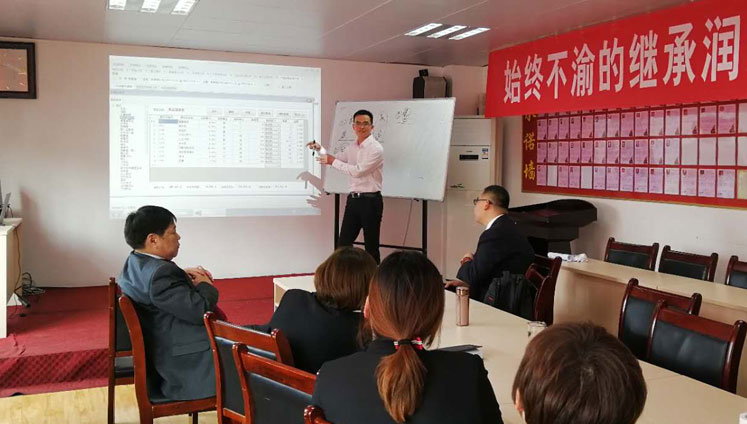 餐效精細化落地顧問式服務